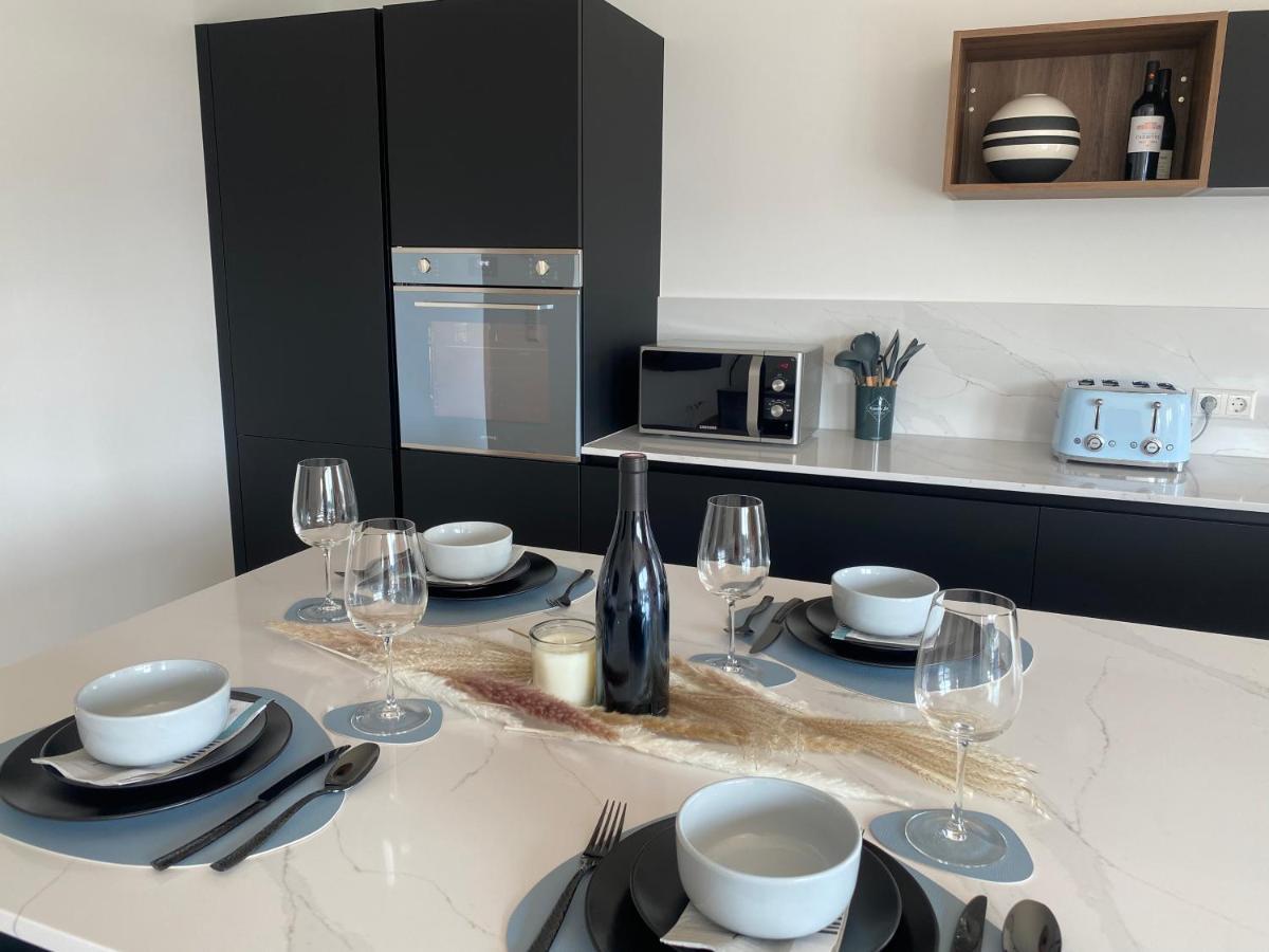 Strassen - 2 Bed Designer Flat Apartment Bagian luar foto